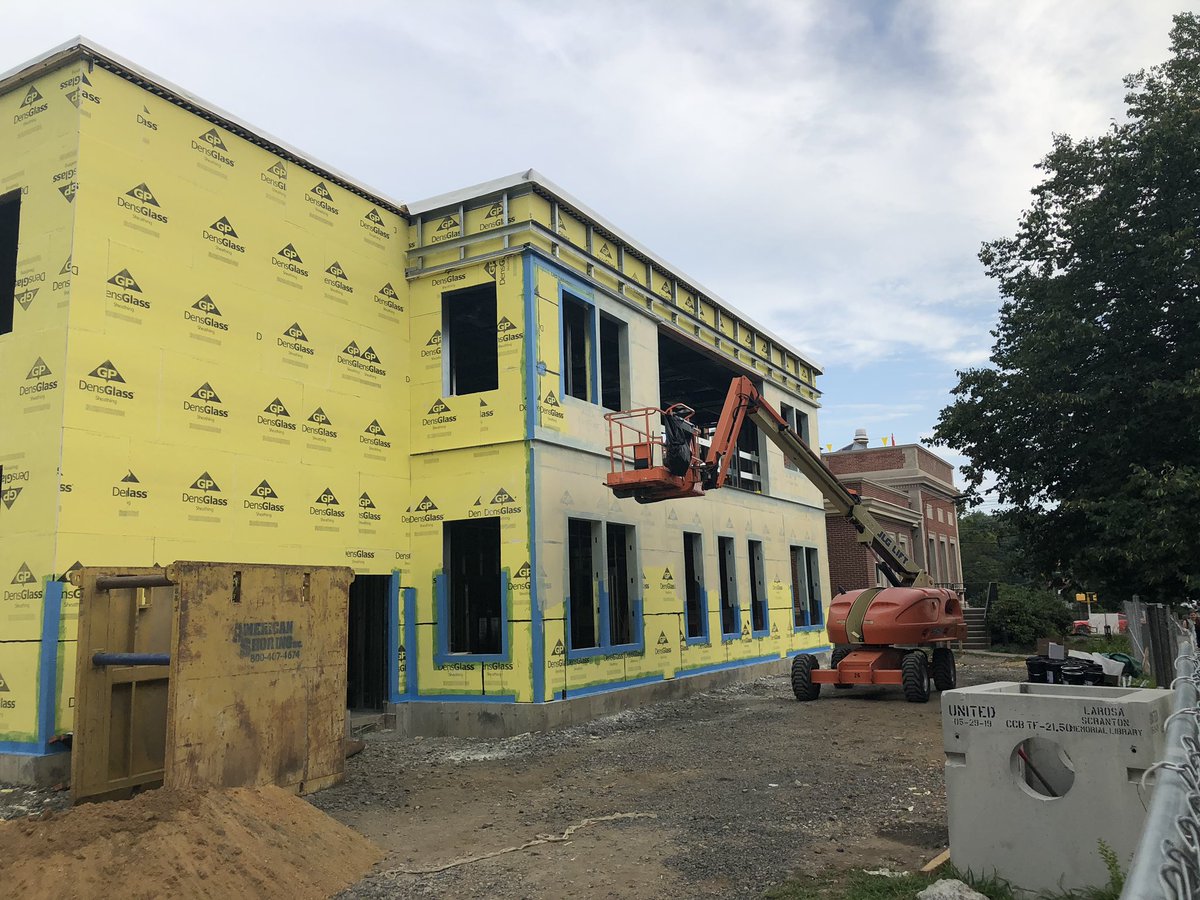 CEElectric1's tweet photo. Madison, CT: Excellent momentum happening at Scranton Memorial!! #ceecctconstruction #scrantonmemoriallibrary https://t.co/repeUX57yY