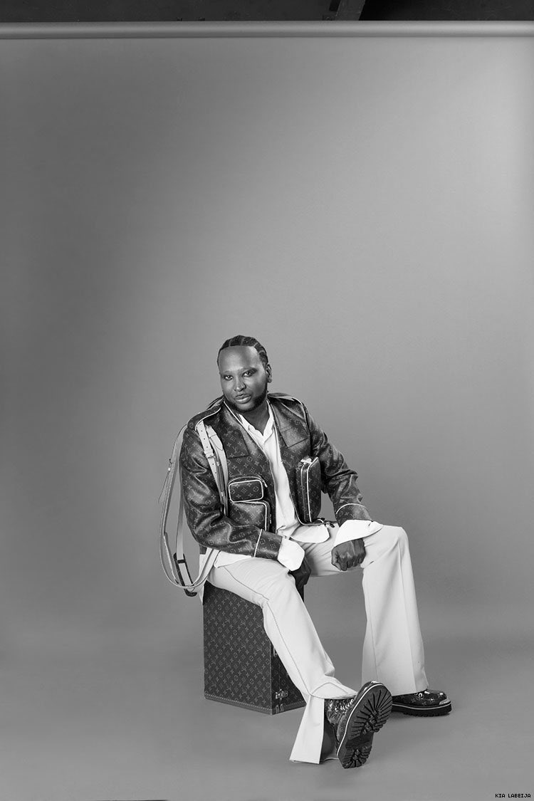 NativeSonNow's tweet photo. ICONIC: @jackmizrahi #ballroom #commentator #TheVoice #PrePOSE #NativeSon 📷: @goodnight_kia | styled @yashuasimmons for @outmagazine https://t.co/qjNDxebqTG