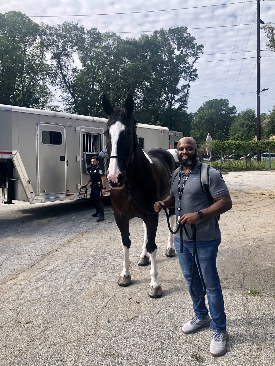 NodaysoffA's tweet photo. I was able to get all of APD MOUNTED PATROL on First Net and closed them all in 2 days. On to the next specialized unit. #firstnetcouncil #firstnetaintdead ๐ช๐พ๐ฅ๐@marvymoore @NitaraMurray @brianjshay https://t.co/UXqfUyub5q