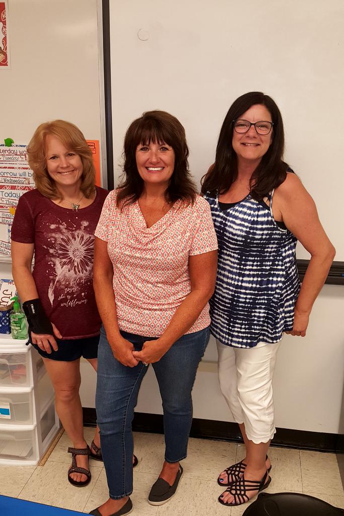 debispedteacher's tweet photo. Super excited to work with these two wonderful ladies🦉 https://t.co/ljknKuS9QU