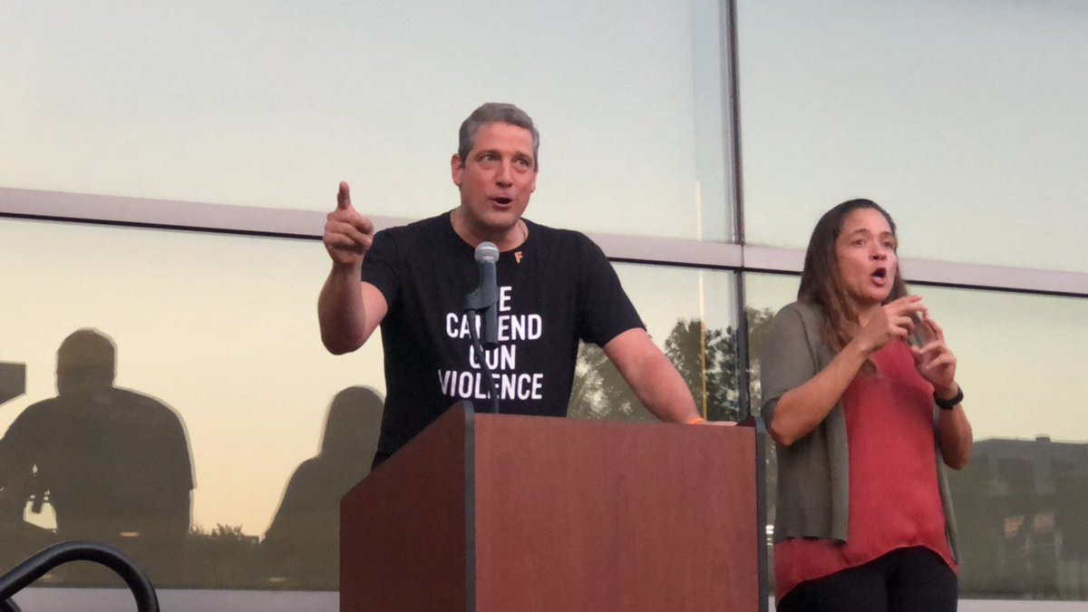 RepTimRyan's tweet photo. Thank you to everyone who stopped along the #CaravanForChange route, joined the caravan, or came out to tonight's rally—activists, local leaders &amp; community members. 

We've got to keep the same energy every single day if we're going to #EndGunViolence and make a change. https://t.co/l0T5CcQoen