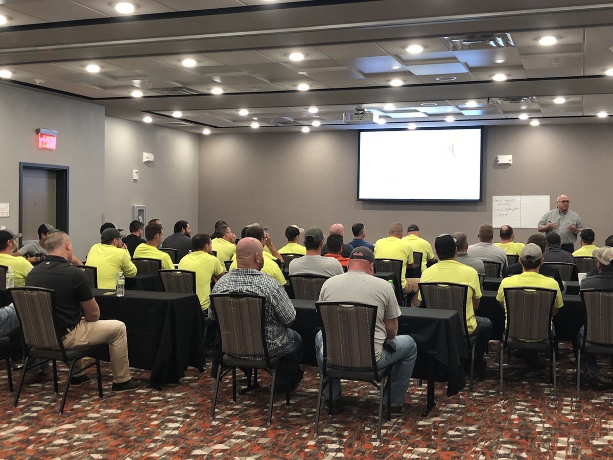 ThompsonElectri's tweet photo. Thompson Knows Safety and we believe being safe is a priority within our company. Thompson recently finished safety meetings with team members to get input on how we can be better as a company. Always appreciate the input!
#thompsonknows #safetymatters #gethomesafe https://t.co/GBGsHIR3xq