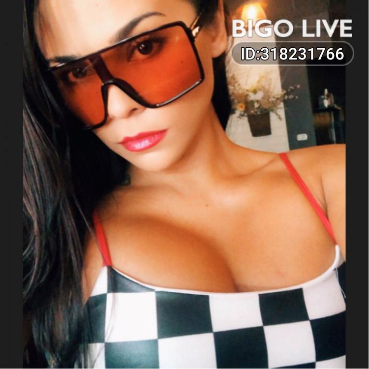 son_macchio's tweet photo. Come and see FunnnTimeeJessie's LIVE in #BIGOLIVE  hot as fuck black 
https://t.co/FnXEaEGeCs https://t.co/3SCrYJMncQ