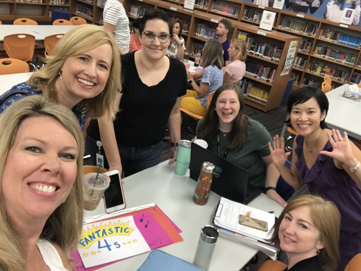 suzannewacha's tweet photo. Fantastic 4s. (Yes, there are six of us!). #LMEBackToSchool #LMEBackToSchoolChallenge https://t.co/PSGJwHxp6P