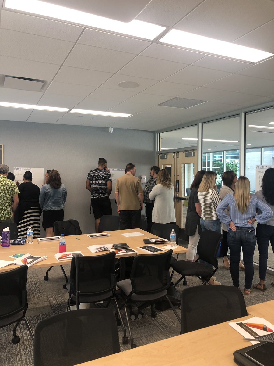 RickyMedina86's tweet photo. A great day to bring together our paraprofessionals for staff development. Thank you for your engagement and dedication to our students! @ELC_EduIL @stevensonhs #elcempowers https://t.co/3VyhkKY7bC