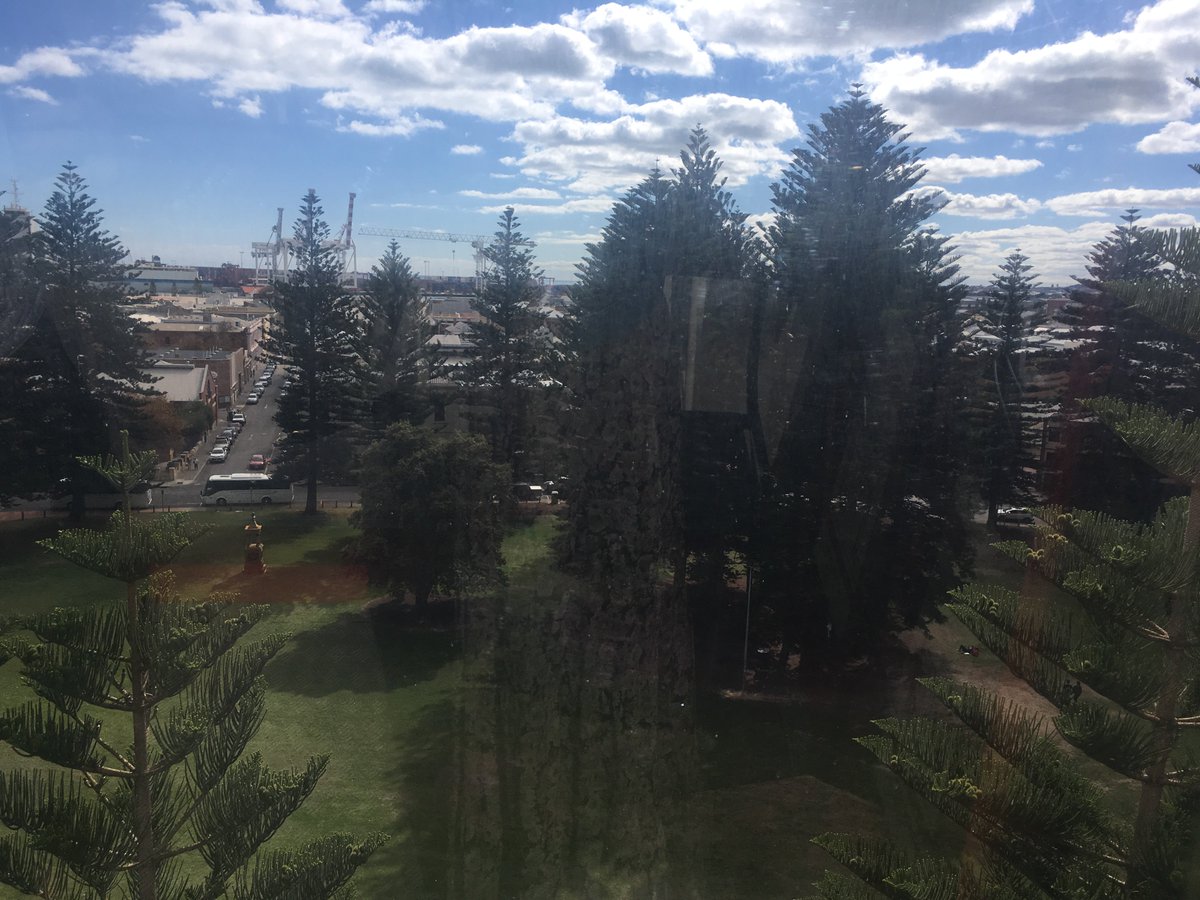 KittyBlackBooks's tweet photo. That time I went on the Fremantle Ferris Wheel. 
Still excited. https://t.co/B4jaK6POLi