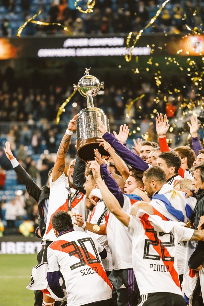 GerCarp35's tweet photo. Ocho meses del día más feliz de nuestras vidas. Para siempre, River. 🐓🏆 https://t.co/9666zFjtjk