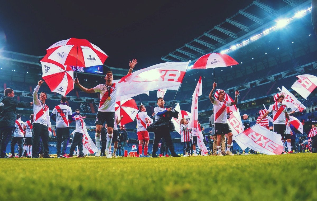 GerCarp35's tweet photo. Ocho meses del día más feliz de nuestras vidas. Para siempre, River. 🐓🏆 https://t.co/9666zFjtjk