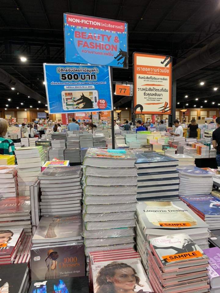 BookFairTH's tweet photo. เริ่มแล้ว!🎉วันนี้
#BBWBangkok2019
⏰เปิดยาาาาาาาาวไปไม่มีหยุด!
จนถึง5ทุ่ม59นาทีของวันที่19สิงหา62
🏃‍♀️เข้าฟรี🚚มีKerry.บริการ
📄ออ��ใบกำกับภาษีได้
มหกรรมหนังสือลดราคาใหญ่สุดในโลก
📚"Big Bad Wolf" BOOK SALE
9-19สิงหา62ที่เมืองทองธานี
📌อิมแพ็ค ฟอรั่ม ฮอลล์ 4
ใกล้Novotel จอดรถอาคารP2 https://t.co/kcpQ1uWxFE