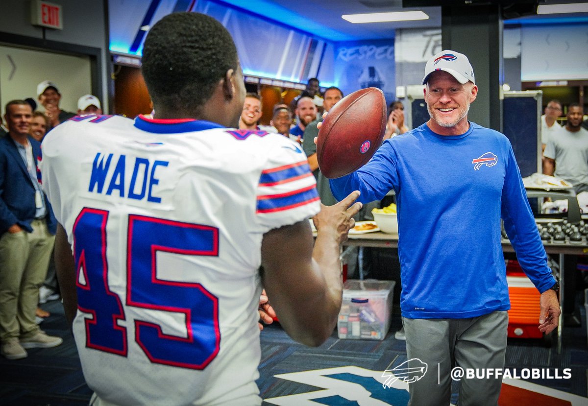 This a Christian Wade fan account until further notice. 

More #INDvsBUF photos: bufbills.co/1CATV3
