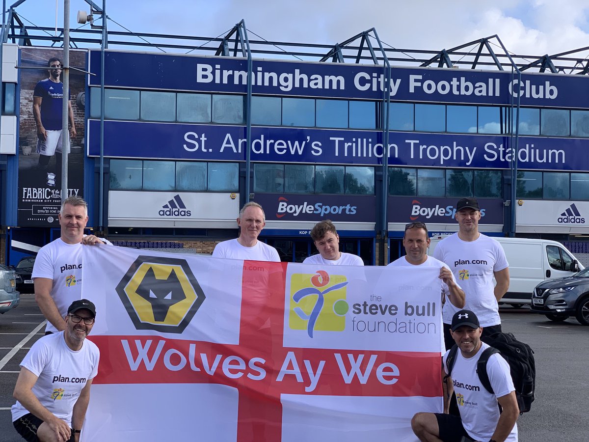 Stuartbox3's tweet image. Start of our 27 mile walk let’s go.... charitywalk.co.uk WolvesAyWe!