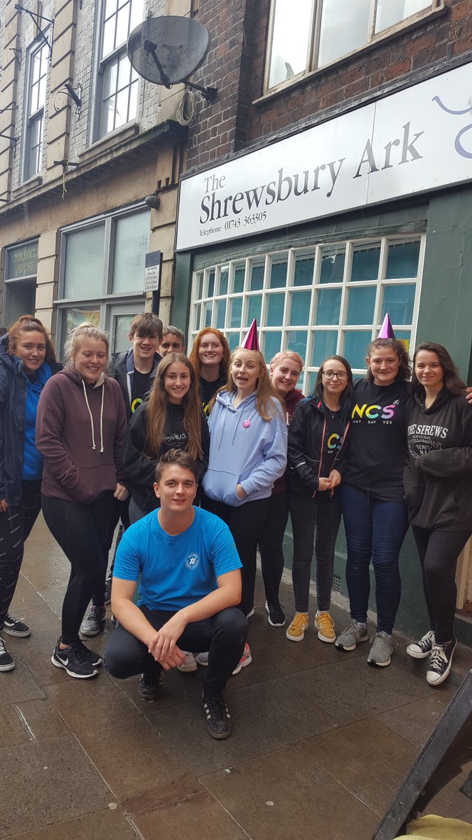 shrewsburyark's tweet photo. Huge thank you to this wonderful group of young people who as part of @NCS recently worked in our garden, making it a lovely place to sit and relax.
#gardening #youngpeople #charity #volunteers #garden #wellbeing #homeless #roughsleepers #thankyou #shrewsburypeoplearegreat https://t.co/OTD65haBBe