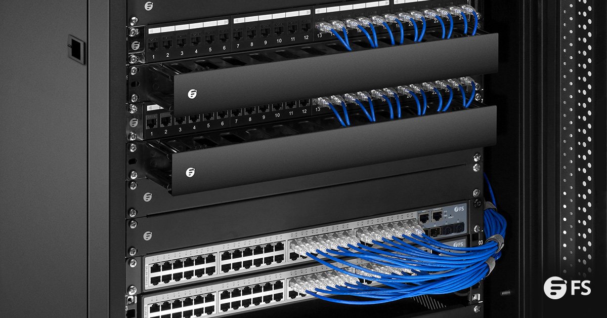 FScom_inc's tweet photo. Cabinets are always a good choice to save space while protecting network equipment from dust and other hazards. See how FS wall mount cabinet keeps equipment secure. #FS #fiberstore #cabling #datacenter https://t.co/8EHAYCMlxM