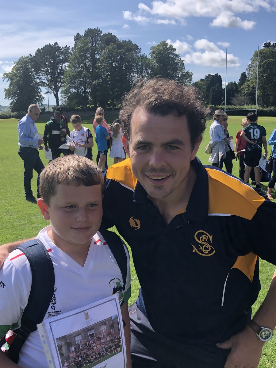 ted_jamy's tweet photo. Thanks to all @SedberghCourses for a fantastic 2 weeks for these 3! They had an awesome time as usual - our 4th year! Hopefully see you in 2020 @JasonDuffy12 @DeanMacey https://t.co/HiG13WicX6