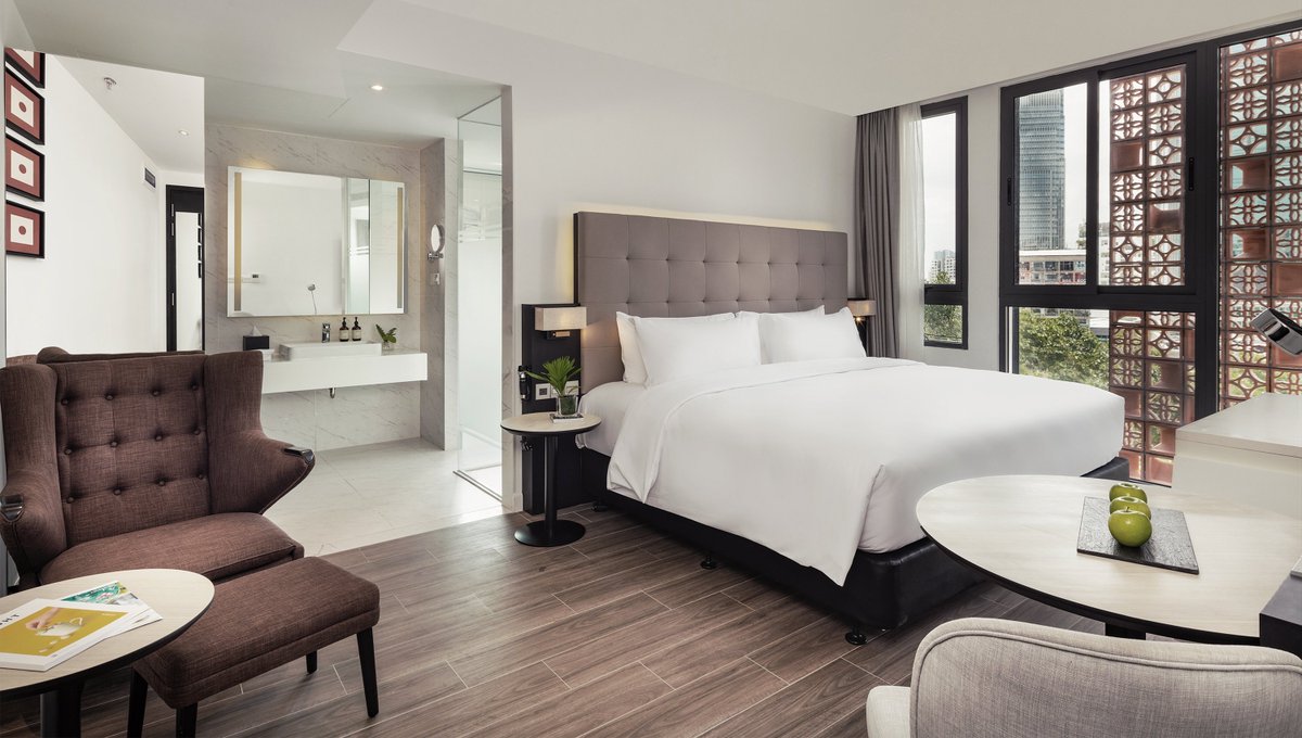 Seguimos creciendo en #Asia y, esta vez, debutando con el espectacular INNSiDE Saigon Central en el corazón de Ho Chi Minh. Descubre una nueva forma de explorar la ciudad! > ow.ly/gFWN50vsElc #DevelopmentByMelia