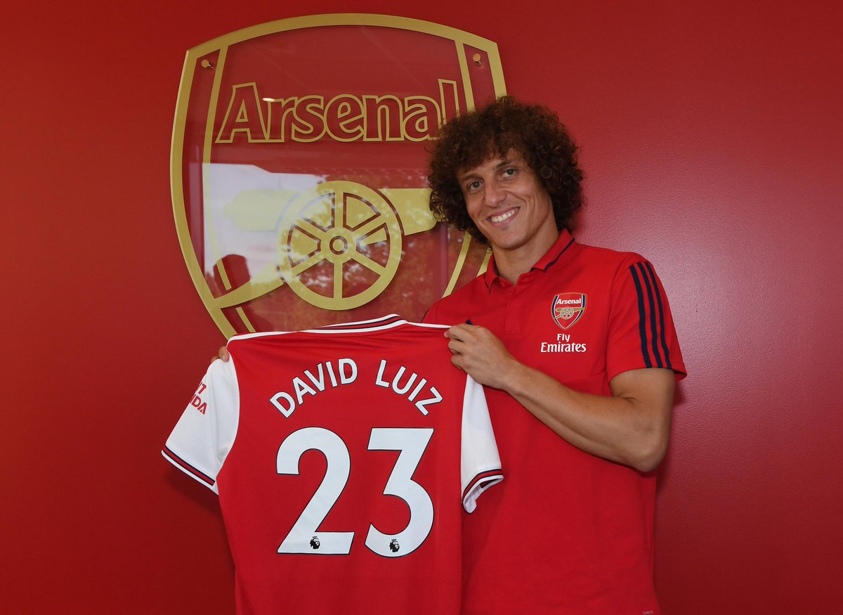 FootballOpini's tweet photo. David Luiz pindah ke Arsenal? Transfer baik atau buruk?

(A Thread..) https://t.co/698dfMTRDw