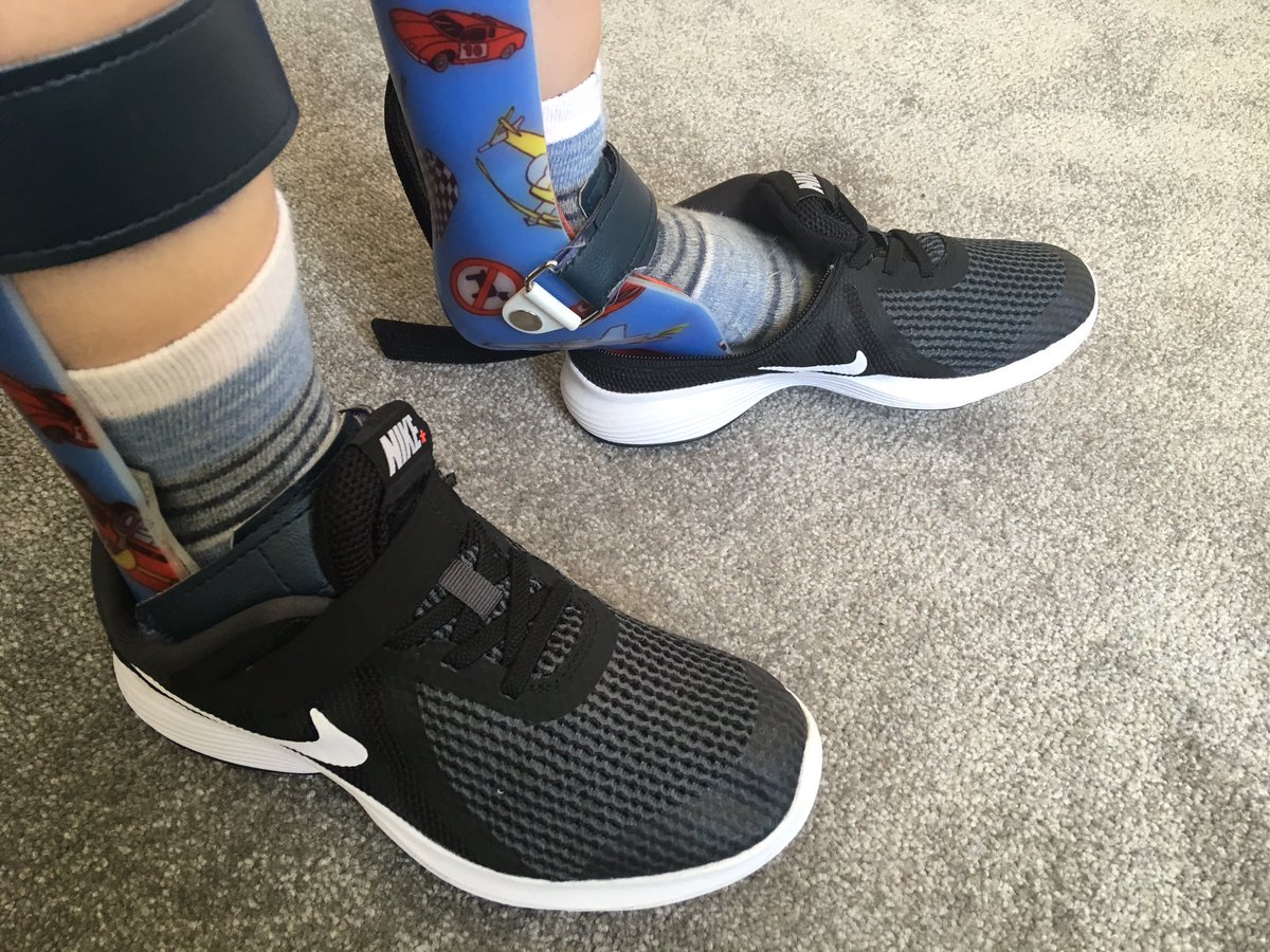 nike trainers for splints