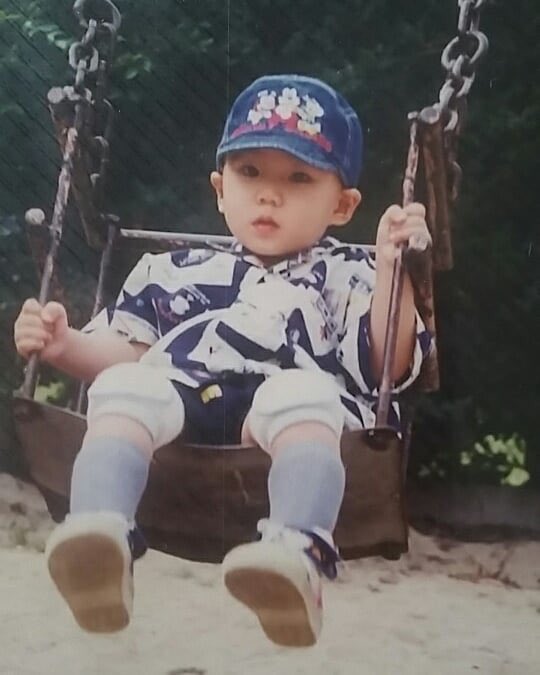 Always_youngk's tweet photo. 아가케 사진 복원해봤어용 👻 https://t.co/bfVTDokmEO