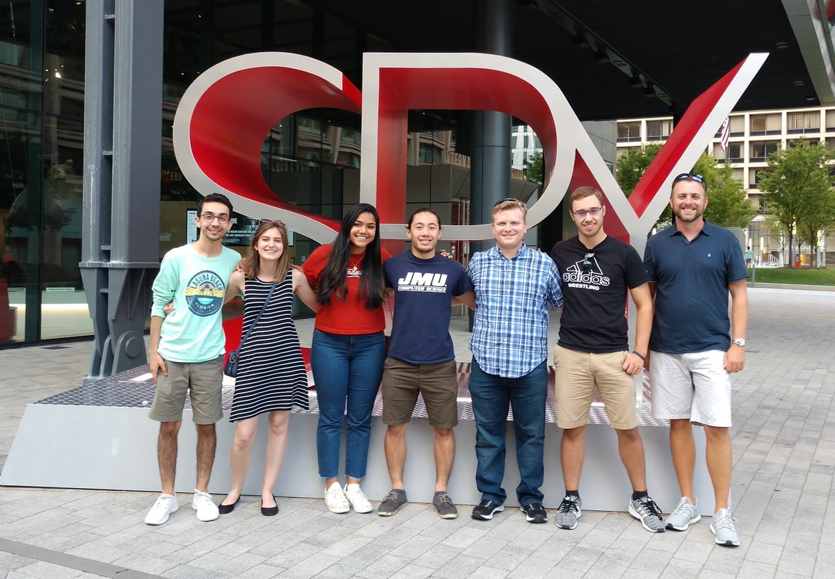 ffxhub's tweet photo. Great way to spend the afternoon. Made a final stop at the @IntlSpyMuseum to end the evening. #caseinterns https://t.co/dHWFlV4KMr