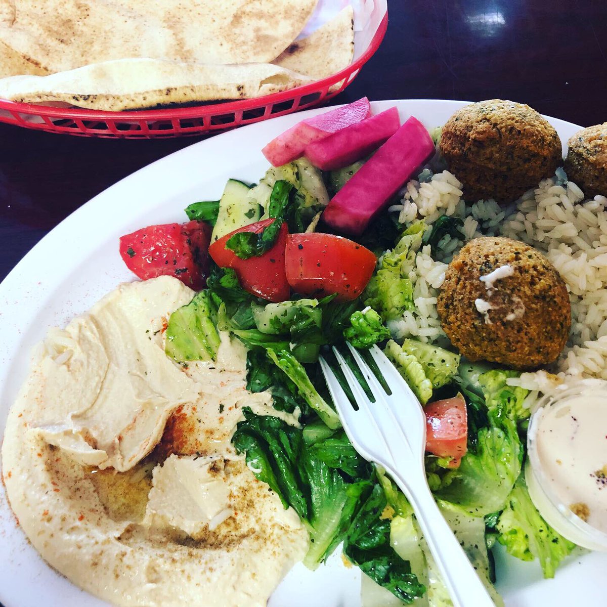 Andansonia's tweet photo. It’s been a month, and I don’t miss meat.  #yummyfood #PlantBasedDiet #happyvegetarian https://t.co/qe5LM6IZku