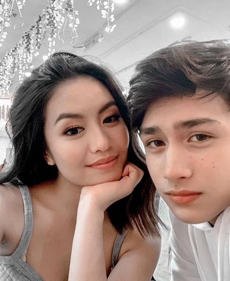 winjiseul's tweet photo. 𝚖𝚊𝚑𝚊𝚕 𝚔𝚘 𝚘 𝚖𝚊𝚑𝚊𝚕 𝚊𝚔𝚘
{ashtan / ashlance twitter serye} https://t.co/V1aIPssxQ3