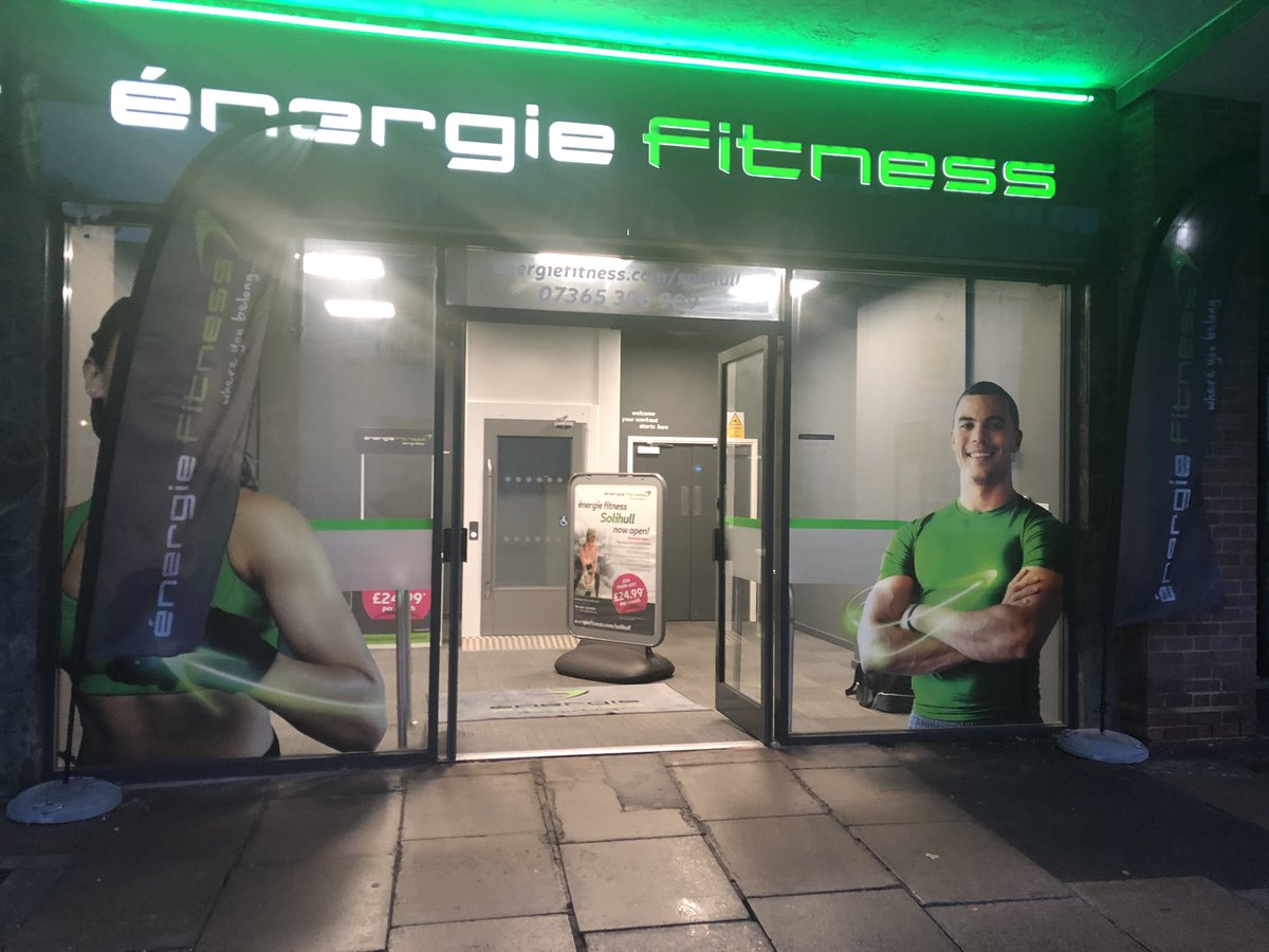 EFSolihull's tweet photo. It may be miserable outside🌧but we’ve got you covered with a range of classes to kickstart your day. 💥Even better bring a friend along for free.#gym #solihull #newgym #solihullbid #fitfam #classes #hiitworkout #bootcamp #spin #pilates #training https://t.co/2G16lRQJdW