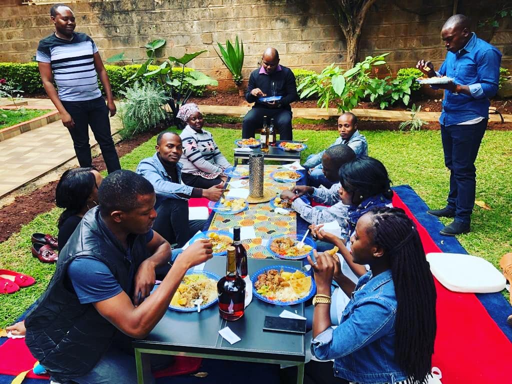 ExactExperient2's tweet photo. At Exact, we're not just a team, we're family! Happy birthday to August babies and cheers to greater growth!
.
.
.
#WeareExact
#CorporateEvents
#TeamExact
#Denim
#Happyhour
#ExperientialMarketing
#ExactMarketing https://t.co/f1hGXLStgQ