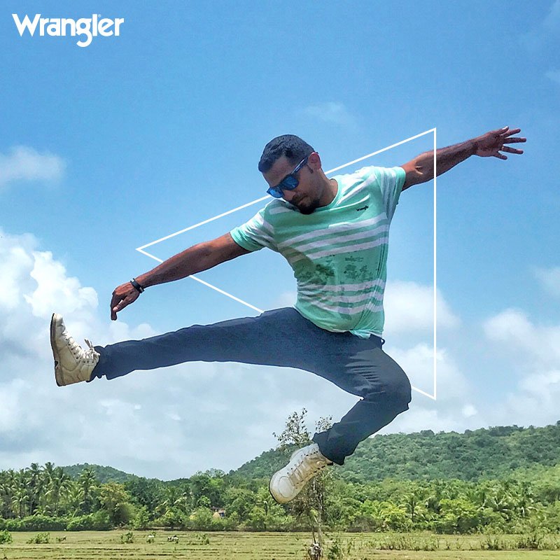 Wranglerdenims's tweet photo. Food, water, and denim: your new travel essentials! Post a story of you in denim from your travels to get featured.
#WranglerJeans #WanderReady #TrueWanderer #Jeans #TrueDenim https://t.co/4IirKzuqhL