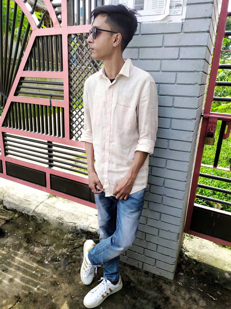 talukder20186's tweet photo. #College_time https://t.co/nkbfEuXFlu