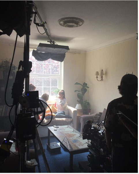 LCALightsCamera's tweet photo. Great BTS from @greenkitlondon
#Litemats are light for a reason. Seen here on Set of โLayinโ Bootsโ @jasperclarkson sparking, Greg probers gaffer @tomasbricedop
#cinematography #keygrip #filmlighting #filmmaker #gafferslife #setlife #dop #onset #bts @litegear https://t.co/RzHwAQjmtj