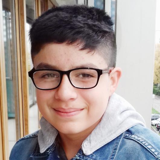 We as children can do many things to stop violence:
⭐️Set a good example to others by respecting them instead of insulting them.
⭐️Talk to people, so they are aware of bullying and its affects.
⭐️Do not force anyone to do what they do not want to do. -Benjamin, 14 #ItTakesAWorld