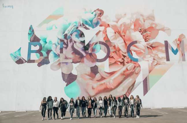 WTM_Africa's tweet photo. Happy Women's Day from all of us at WTM Africa.
#lovecapetown #WTMA19 #connectwiththeworld #Ideasarrivehere #travel #tourism #Reedsexhibitionsa #RedLipPR #meeting #networking #digital #CapeTown #WTMA20 #HappyWomensday #Women #womenworkingtogether https://t.co/1IyfiBjGD2