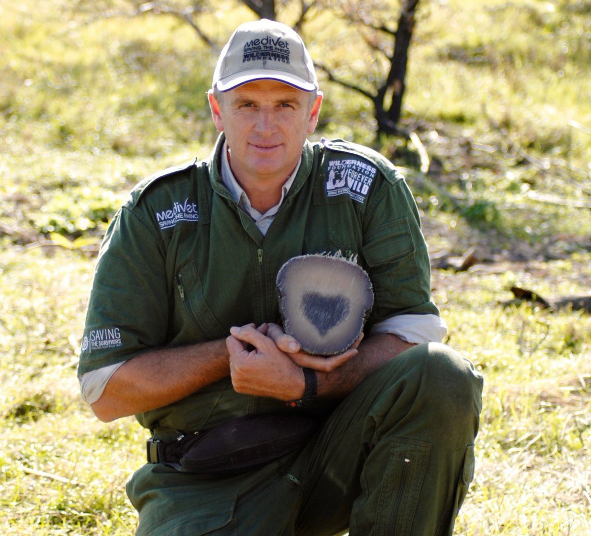 WildlifeSummit's tweet image. #WYWS2019 Speakers 🗣👏
@DrWillFowlds  is a qualified vet who dedicates his time to championing the plight of the rhino through his veterinary and awareness initiatives. He has truly gone above and beyond for the issues he passionately believes in.