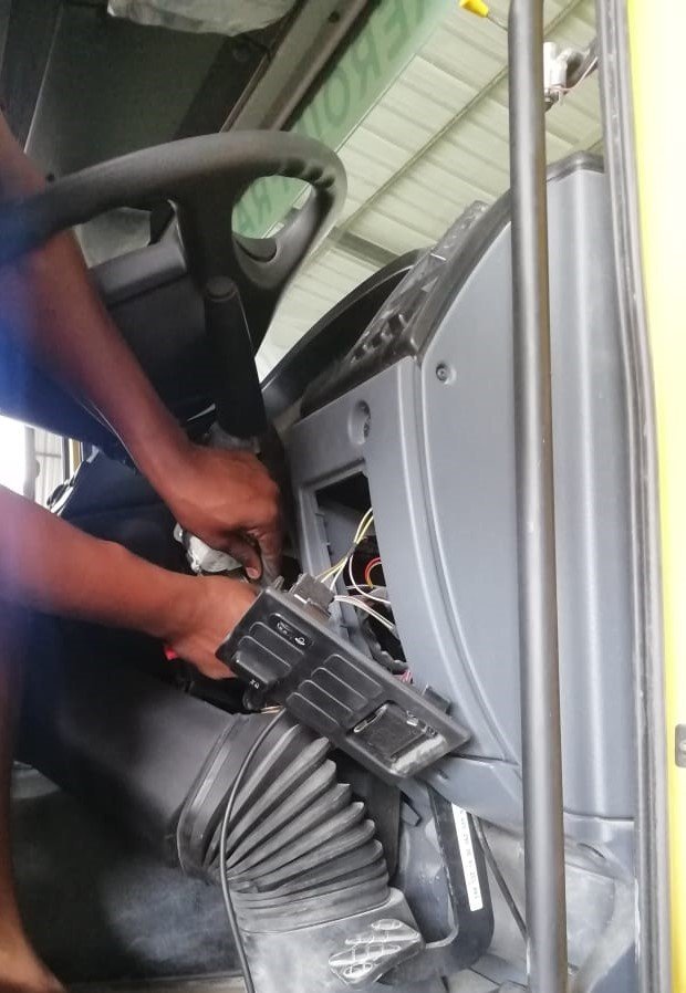 magivatech's tweet photo. We have successfully installed Fuel Monitoring System And GPS Device  in  Aeroinfra Tech vehicle at Hosur. Thanks to Aeroinfra Tech management for their cooperation . For Free Demo 98417 01781 https://t.co/XTbt3I7S6D
