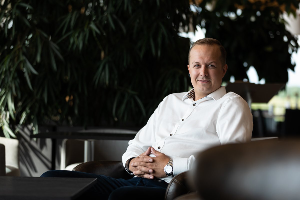 CramoFinland's tweet photo. Mikko Tervakangas on nimitetty Cramo Finlandin uudeksi myyntijohtajaksi. Lue tiedotteemme: https://t.co/pDmxoIzVOo
#nimitysuutisia #ura #WeAreShapers https://t.co/ZyvGrqwD2F