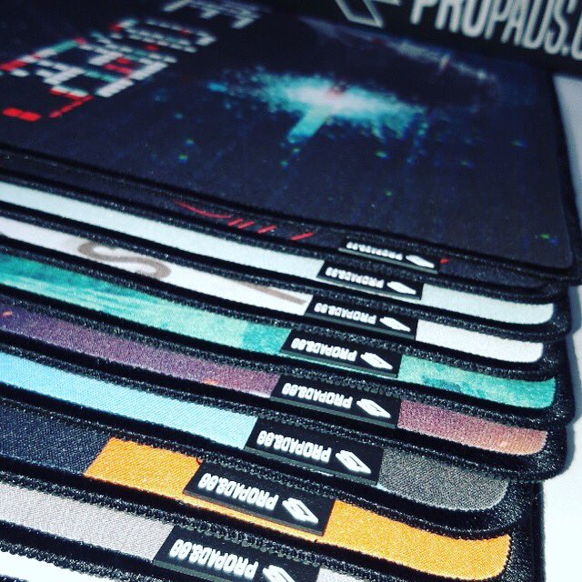 propads_gg's tweet photo. MY DESK! MY DESIGN!

Hole dir noch heute das ultimative Upgrade für deinen Zockerplatz.
Designe dir dein eigenes Gaming Mauspad auf https://t.co/3oruYN7owb

#propadsGG #wechangegaming #customgamingpad
#gaming #esport #esports #unikat
#individual #custom https://t.co/6EJxIIpsIR