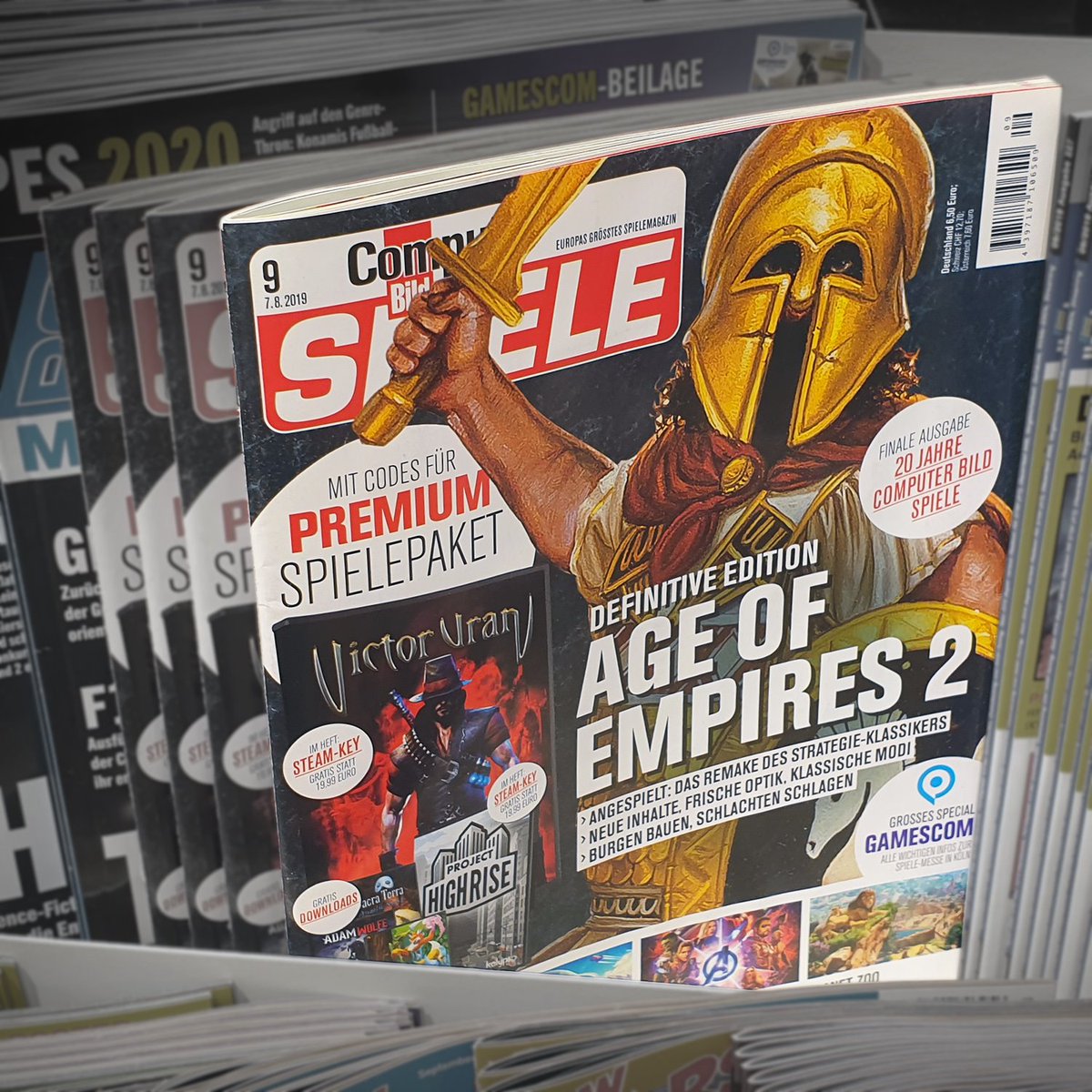 mfroebe's tweet photo. Die #ComputerBILDSpiele war mein erstes #Abo. Mit den Jahren haben wir uns leider aus den Augen verloren... ;-) Nun liegt die letzte Ausgabe von "Europas größtem Spielemagazin" am Kiosk. Die Redaktion verabschiedet sich mit einem gelungenen Heft! #GameOver https://t.co/l2knUEjAHK