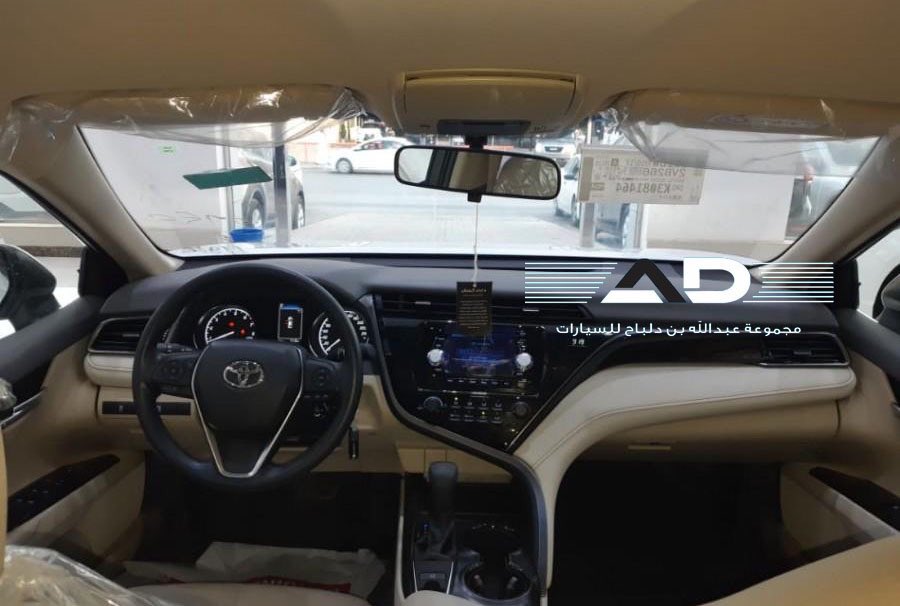 delbahgroup's tweet photo. كامرى استاندر 2019

محرك 2500 سيسي 4 سلندر
* جير اوتوماتيك بـ 8 سرعات تبترونك
* دفع امامي
* مثبت سرعة
* جلنط كهربائي
* طيس
* حساسات خلفية
* تكاية خلفية
* اشارات مرايا
* ريموت
* زجاج كهربائي
* مرايا كهربائية
* تحكم دركسون
* فتحات تكييف خلفية
* عداد الرحلات
* مقاعد بيج قماش
* نظام https://t.co/xWEZ9mmZKd