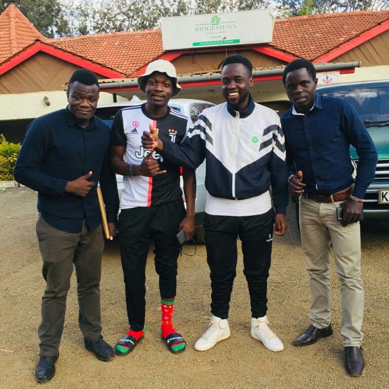 NescoBarr's tweet photo. #Hotliners @VascoVick, @dej_nesco, @Mzeemzima001 and @JakababaOmondi 🔥🔥..

The online team. https://t.co/1RArQHYBjU