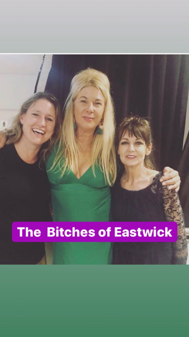 themandyknight's tweet image. What a night!!! Sold Out with over 50 people standing. Three women with three different styles #sisterhood #feminism “I don’t usually find women funny but...”😴😴😴😴 #gofuckyourselves