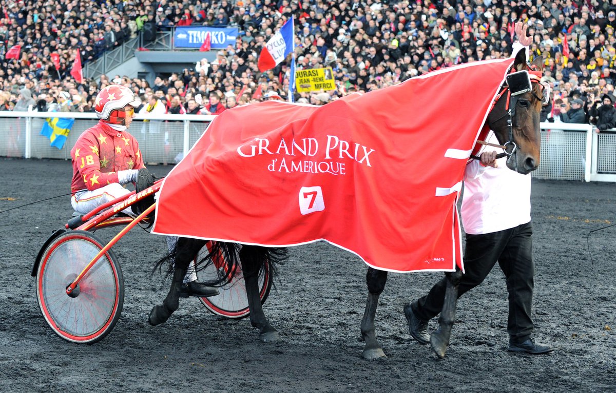 loic_saraud's tweet image. Il avait encore gagné hier à Vichy, avec un fils de son champion Punchy.
Jean Boillereau est décédé accidentellement ce jeudi. Il était âgé de 42 ans.