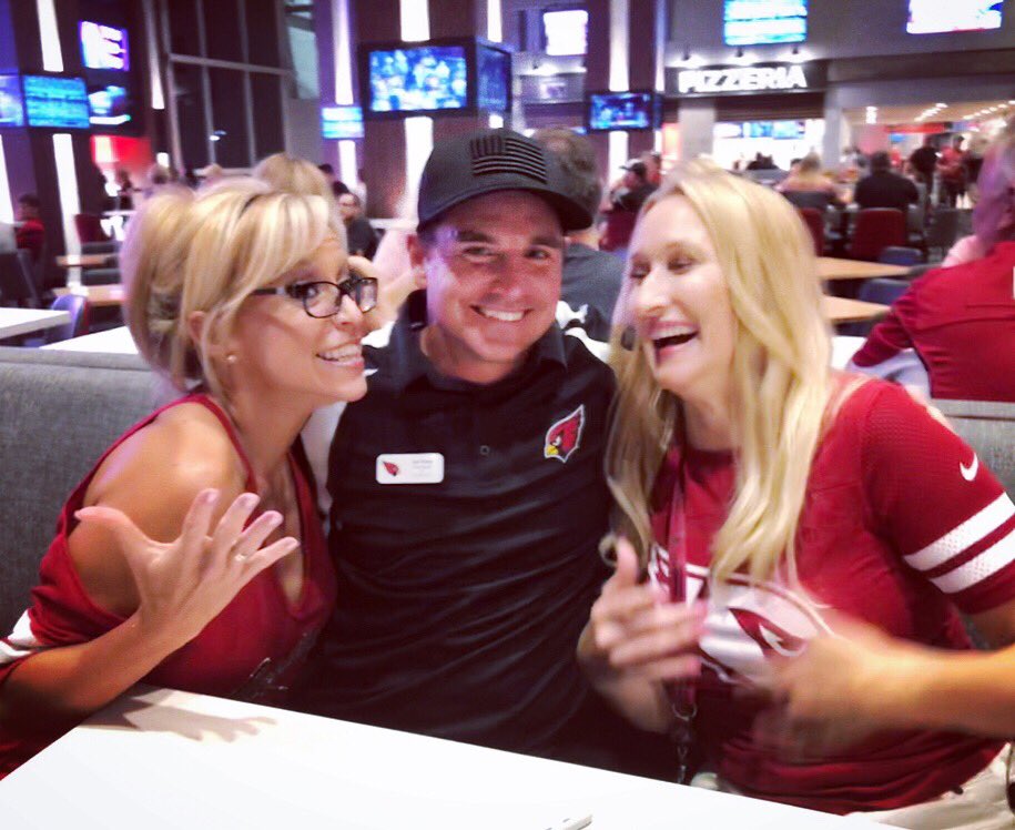 The_Q_Bee's tweet photo. Conversations with @jayfeely ... We didn’t know what to do with our hands.
We miss you, homie. #BirdGang
#BestKickerEver 🙌🏽🏈 https://t.co/qCBz9knNzb