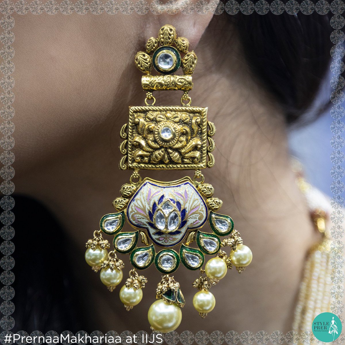 prernamakharia's tweet photo. #WeddingJewellery Essentials:
Explore exclusive handmade gold & diamond jewellery from Kik Jewells at India’s largest jewellery trade show, #IIJS2019 by @GJEPCIndia in #Mumbai from 9th-12th Aug'19 at Hall 1, Stall:1H102, BEC
#PrernaaMakhariaaAtIIJS #StylePrer #IIJSPremiere2019 https://t.co/LKBm12e2eN