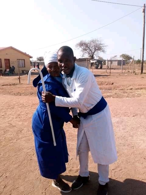 DumsaneMathlav8's tweet photo. Happy women's day Mammy I'll allows love you Mama https://t.co/P0O1Yx1hpc