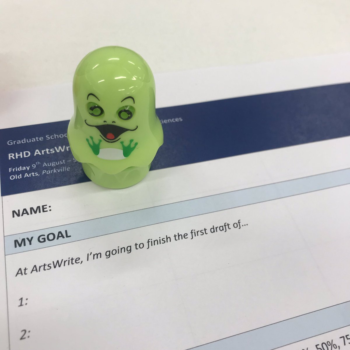 katrinafee's tweet photo. Itโs the haunted #ArtsWrite goal frog! Totally the most rewarding reward for getting your writing done!
@ArtsUnimelb https://t.co/qUibrWTQxR