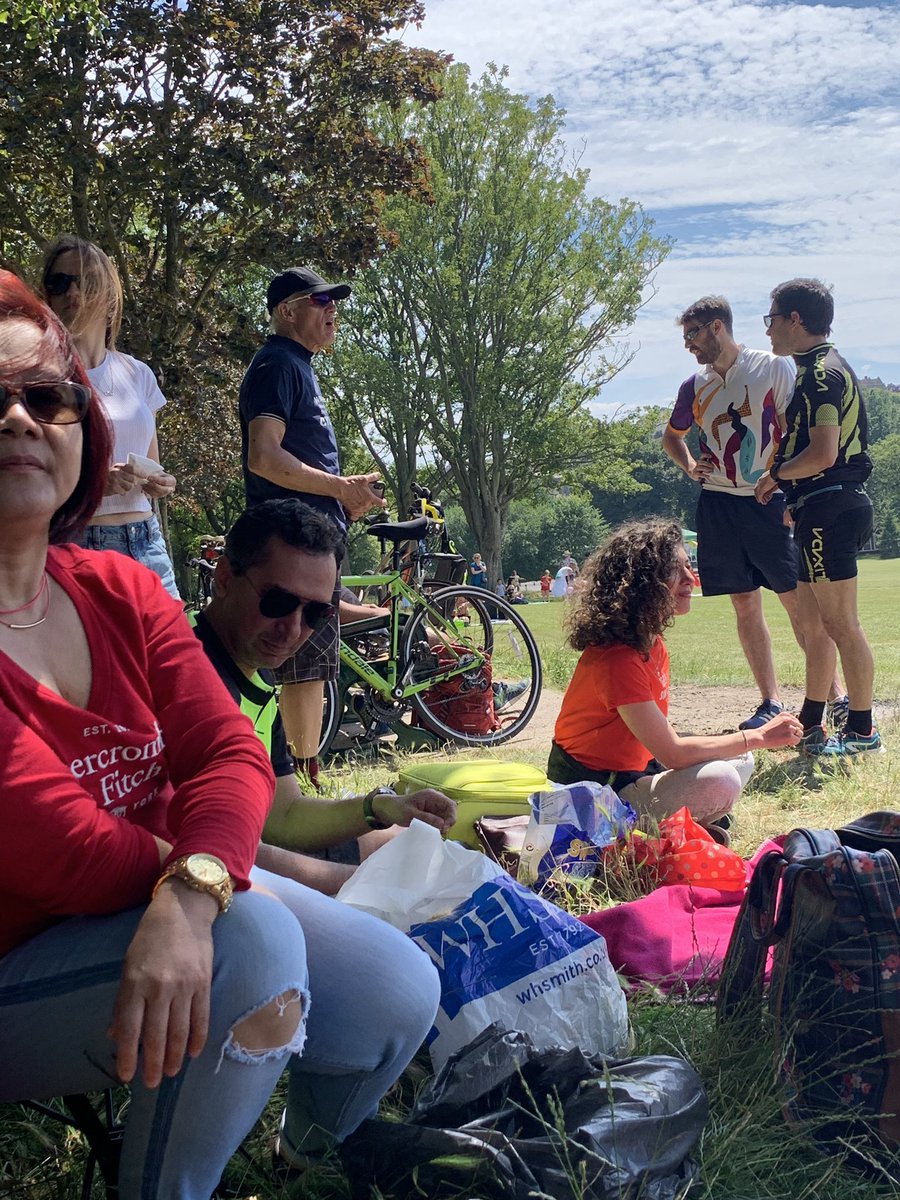 rebecca75441149's tweet photo. @prestonparkdayout 
Ophathalmology team https://t.co/ZX9zH93sf9
