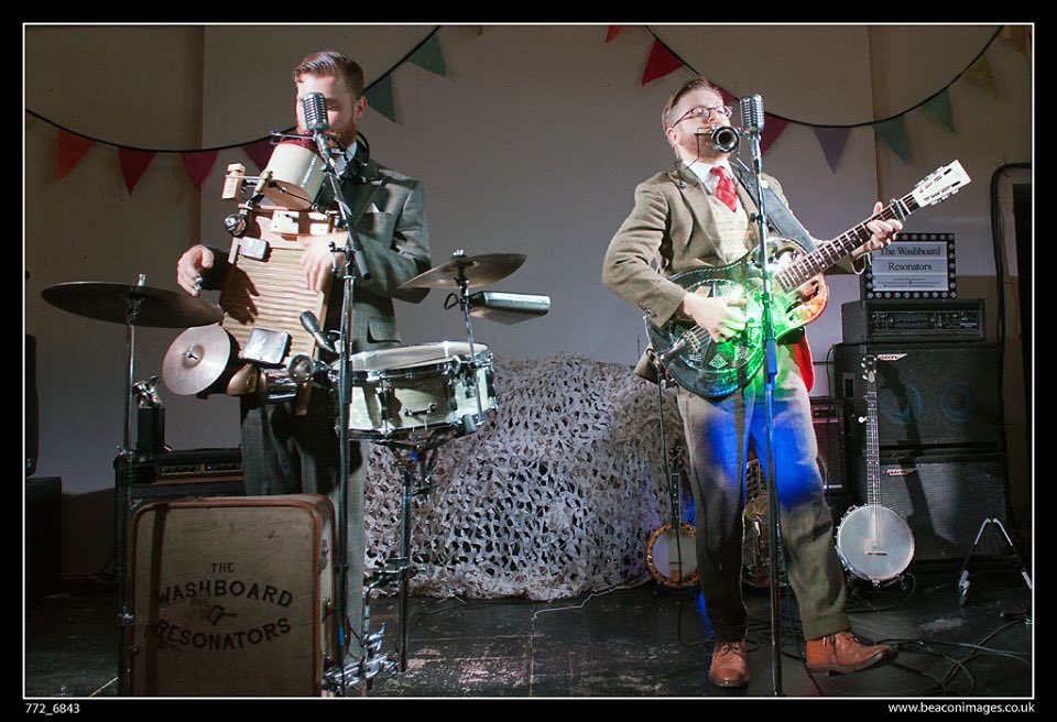 Great Brecon Fringe gig last night guys! <a href="/thewashboardres/">Washboard Resonators</a> breconfringe.co.uk Come back next year #BreconFringeFestival2019 #breconfringe  And don’t forget to mention <a href="/BreconFringe/">Brecon Fringe</a> Photo credit Barry Hill Follow Brecon Fringe on Facebook for more images