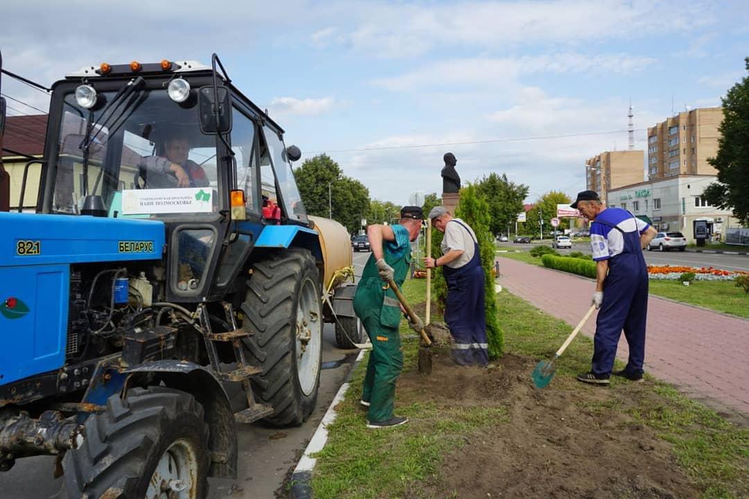 Свежие вакансии в озерах. Сервис град.