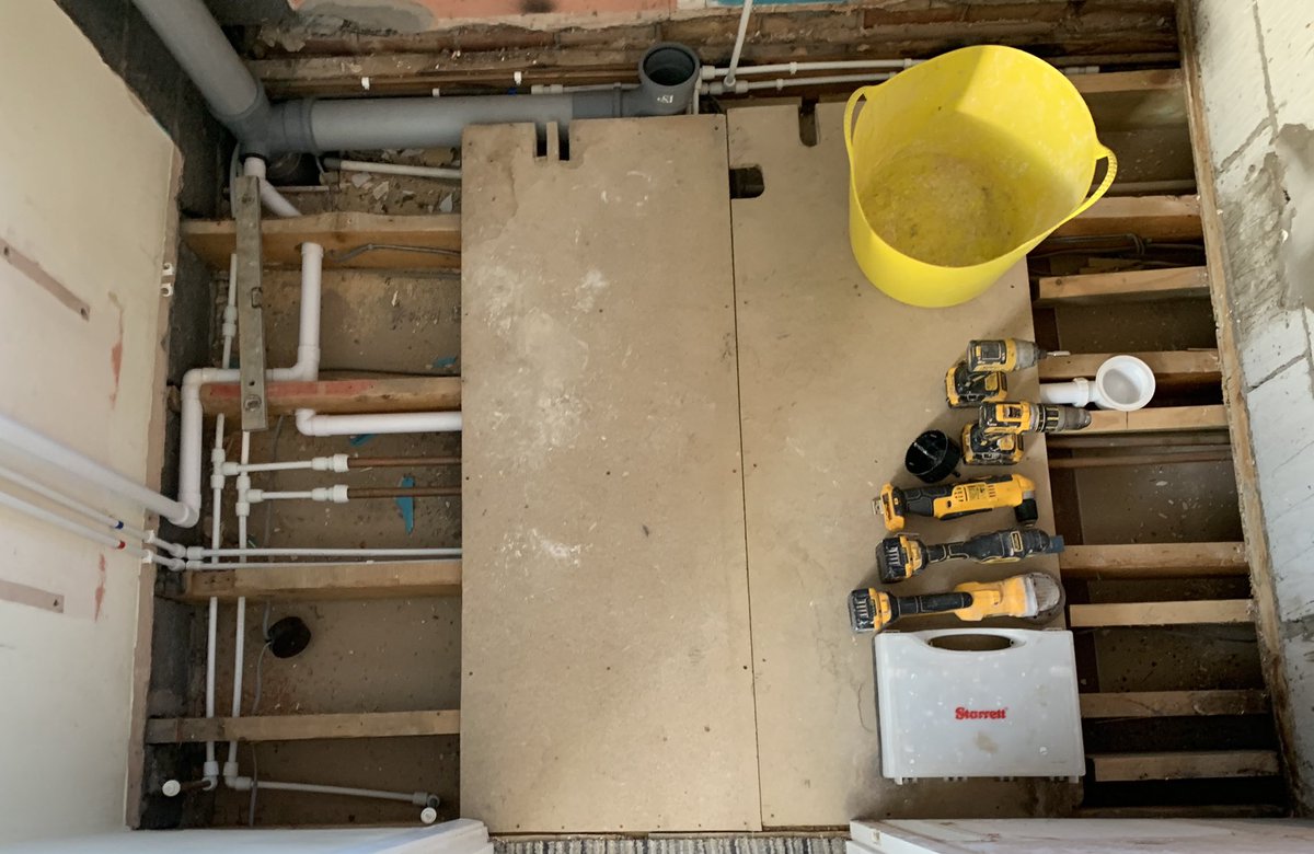 robblagden's tweet photo. Super organised & innovative builder fixing up my bathroom at short notice to be Dad friendly after his recent stroke. #tidytools https://t.co/YG0OsO5uVl