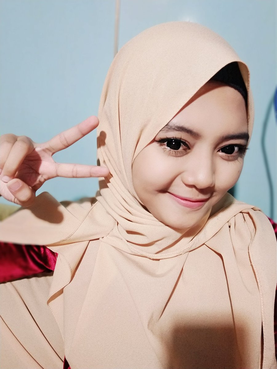 riyani_pratama's tweet photo. #JumatBerkah selamat hari jumat, semangat ya calon....(isi sendiri aja) https://t.co/FGUm66xhwS